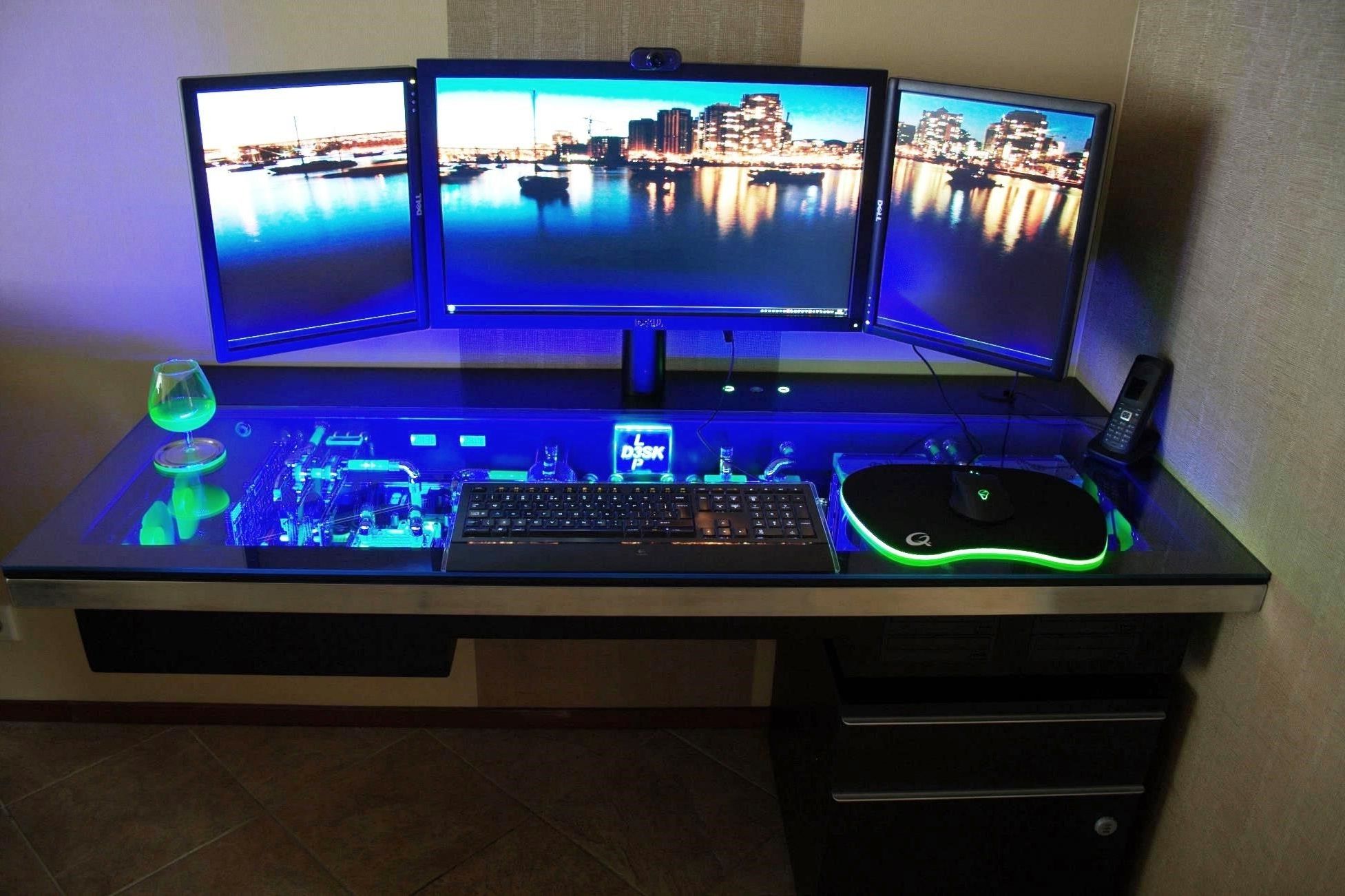 Awesome Cool Gaming Computer Desks Pics Design Inspiration Intended For Trendy Gaming Computer Desks (View 5 of 20)
