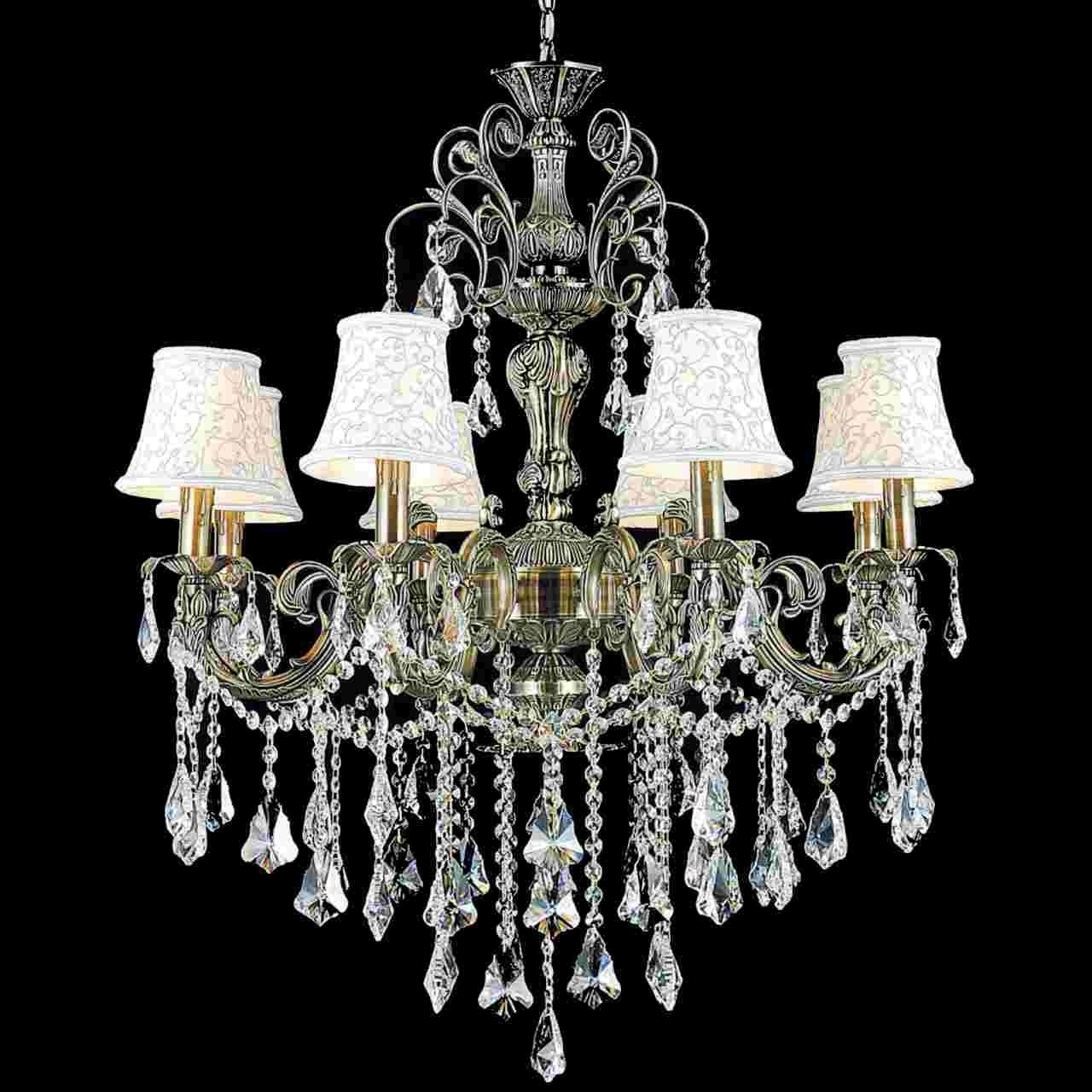 Featured Photo of 2024 Best of Traditional Crystal Chandeliers