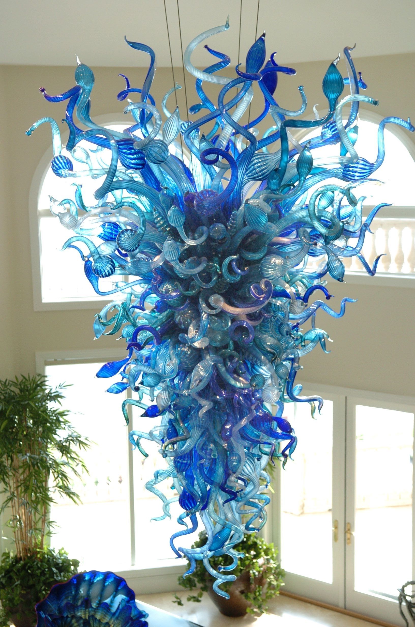Famous Stonecipher Chandelier – To Be Housed In Collection Of Chihuly – St Intended For Turquoise Blown Glass Chandeliers (View 18 of 20)