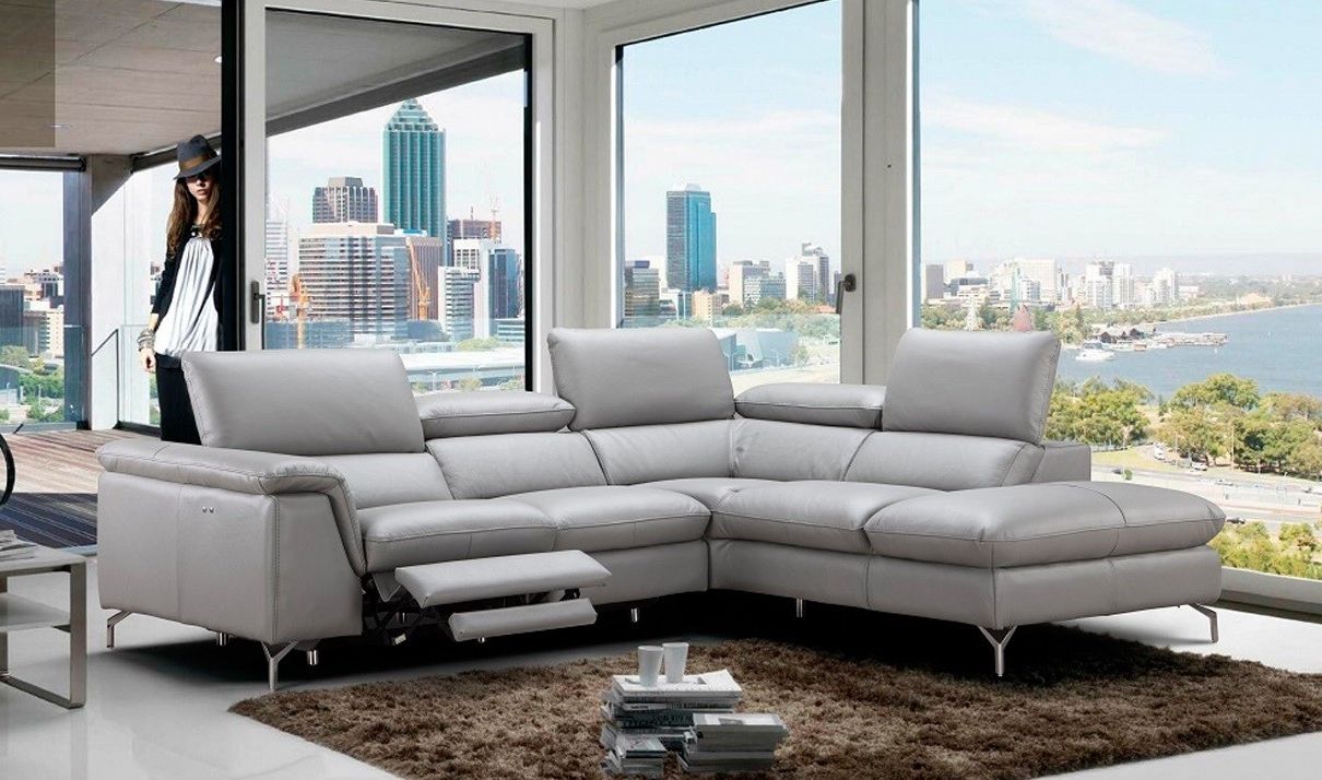 Featured Photo of 2024 Best of Light Grey Sectional Sofas