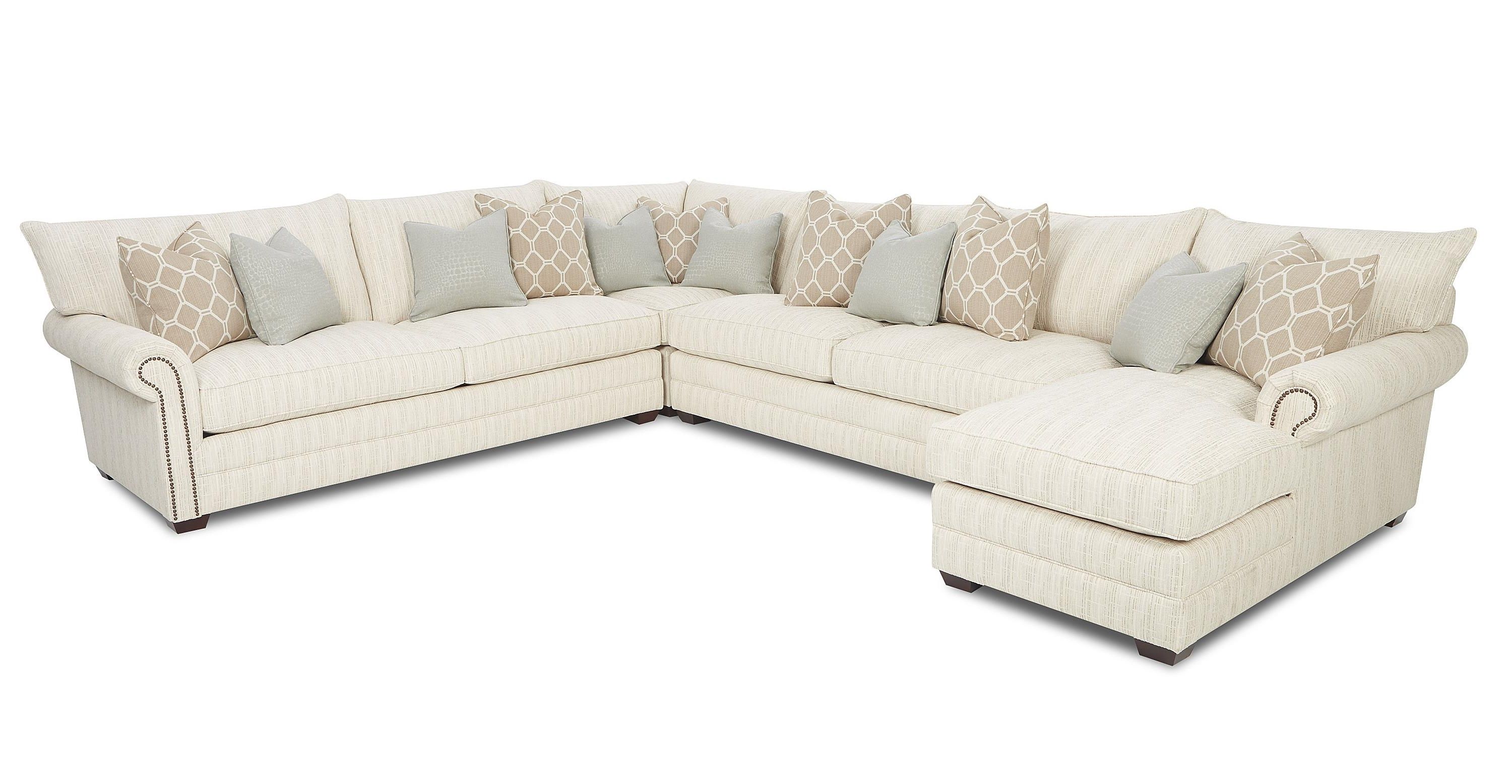 Sectional Sofas With Nailheads Regarding Current Traditional Sectional Sofa With Nailhead Trim And Chaise Lounge (View 1 of 20)