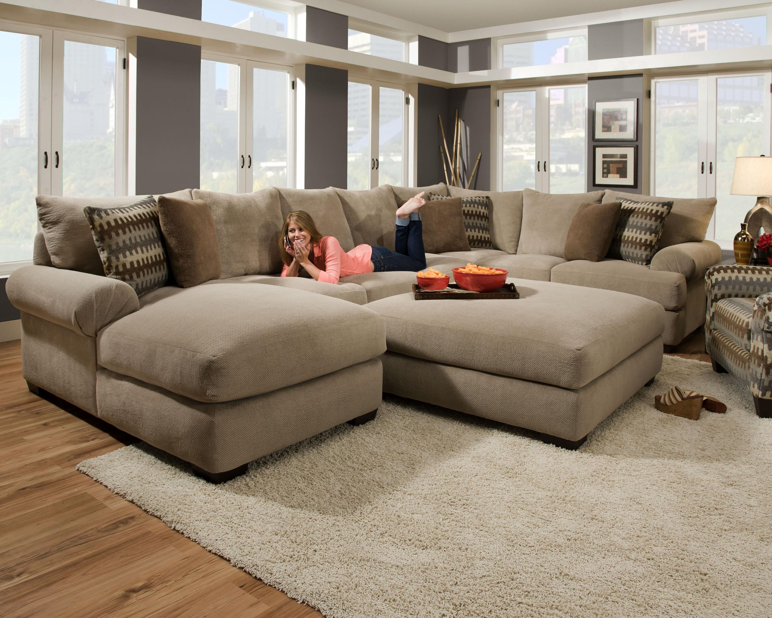 Trendy Sectional Sofas In North Carolina With Corinthian 61a0 Sectional Sofa With Right Side Chaise (View 5 of 20)