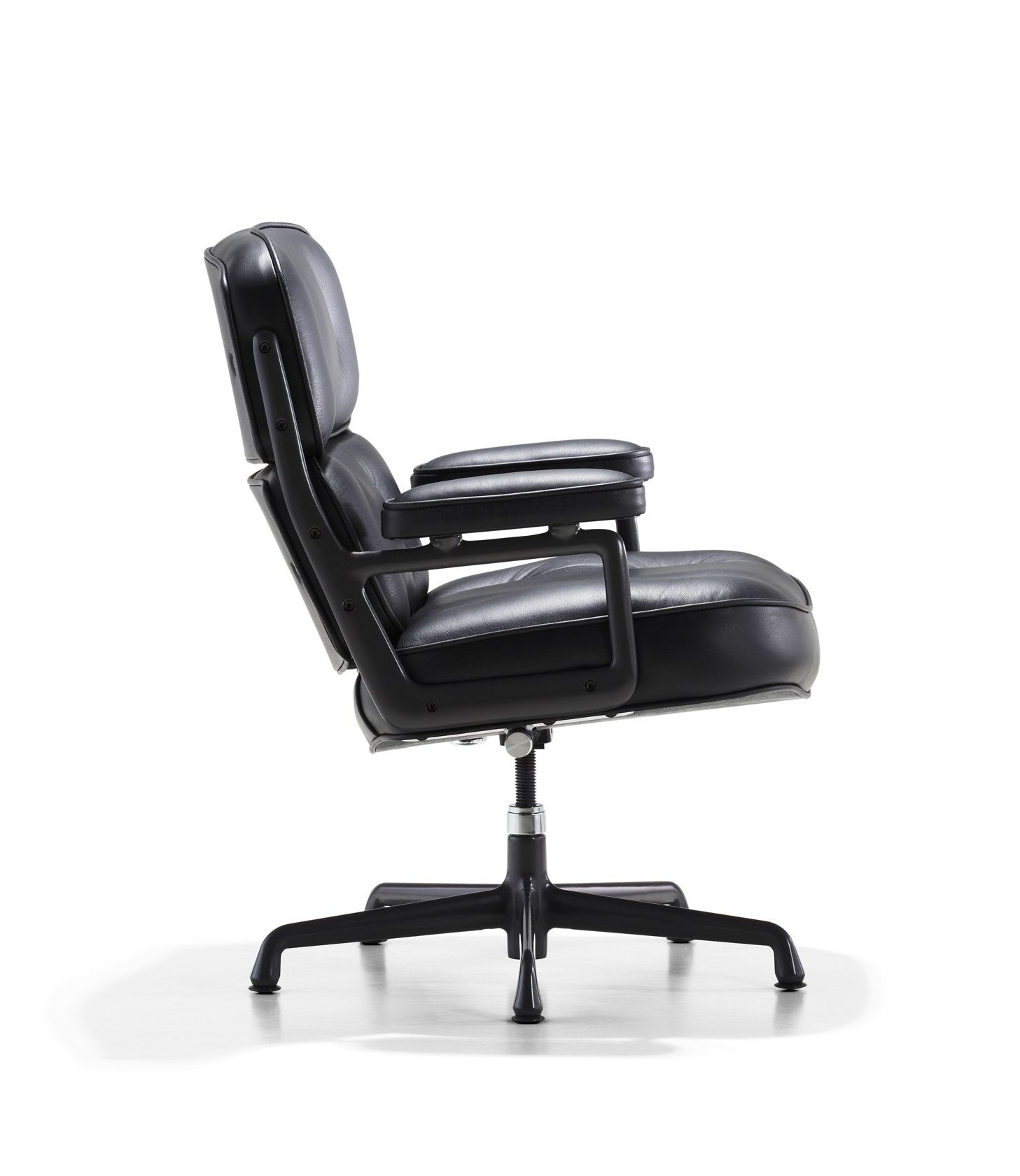 Well Known Hermanmiller® Eames® Executive Chair – The Century House – Madison, Wi Throughout Madison Executive Office Chairs (View 11 of 20)