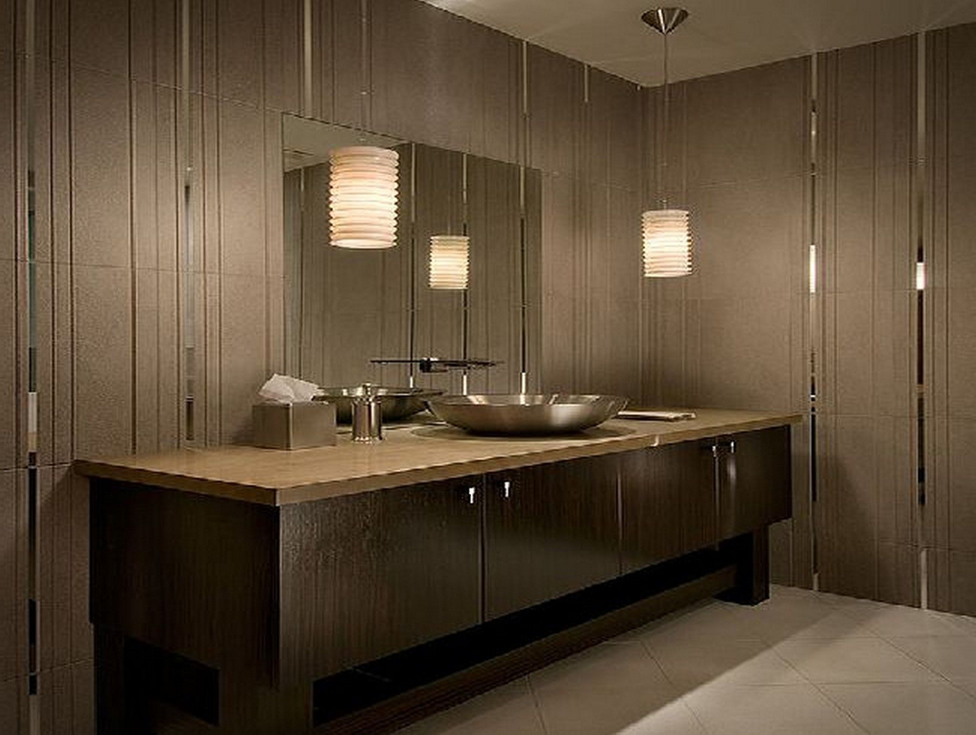 Well Liked Chandelier: Astounding Small Chandeliers For Bathrooms Bedroom In Modern Bathroom Chandelier Lighting (View 19 of 20)