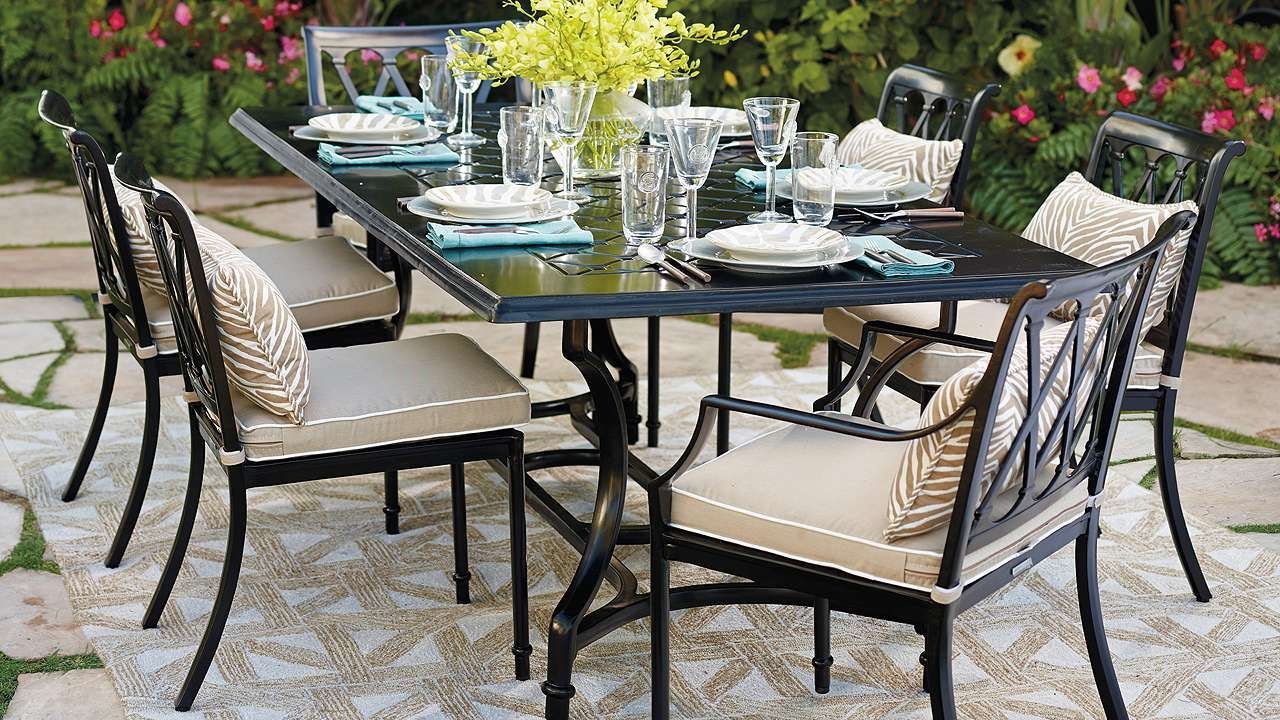 Patio: Amusing Luxury Patio Furniture Upscale Outdoor Furniture Within Newest Upscale Patio Umbrellas (View 13 of 20)