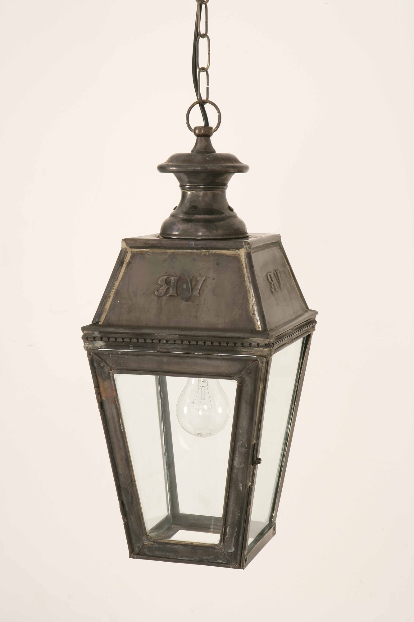 Featured Photo of 2024 Best of Victorian Outdoor Lanterns