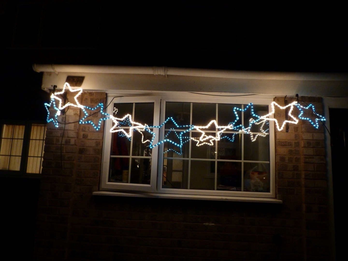 Popular Outdoor Christmas Rope Lanterns Pertaining To Rope Light And Animated Christmas Decorations – Www.uk Gardens.co (View 10 of 20)
