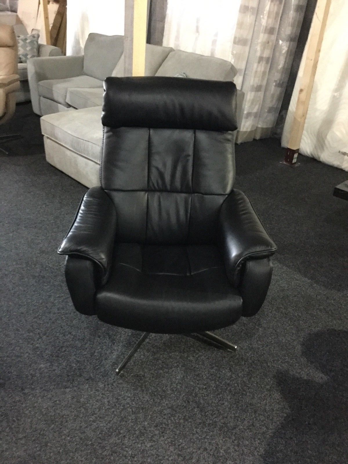 Best And Newest Shades Black Leather Swivel Chair – Affordable Furnishings With Regard To Leather Black Swivel Chairs (View 13 of 20)