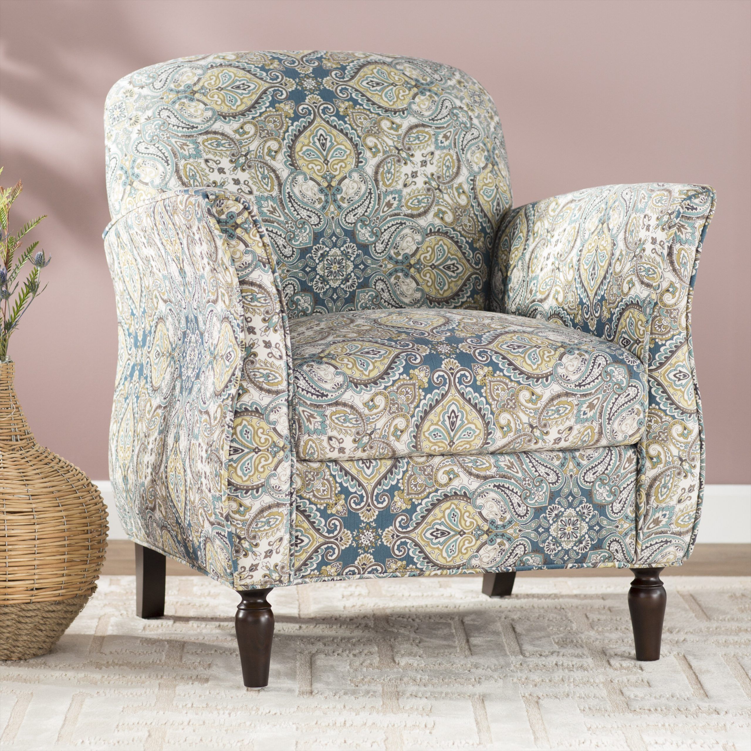 Featured Photo of 2024 Popular Wainfleet Armchairs