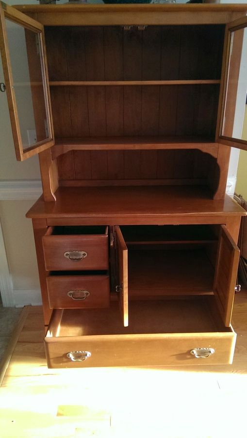 I Have A Cushman Colonial Hutch, 40" Wide, Two Glass Doors Intended For Most Up To Date Francisca 40" Wide Maple Wood Sideboards (View 2 of 20)