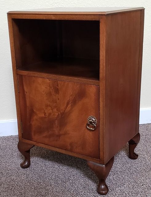 Strine 26.75" Wide 2 Drawer Servers Regarding Most Recently Released Item #t18 Flame Mahogany Nightstand C (View 5 of 20)