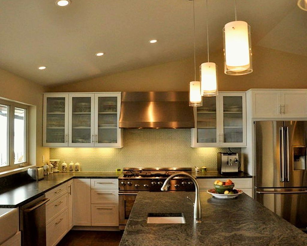 Most Current 20 Amazing Mini Pendant Lights Over Kitchen Island Intended For Kitchen Island Light Chandeliers (View 14 of 20)