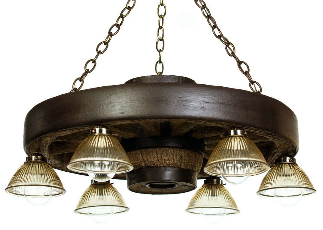 Wagon Wheel Chandeliers With Regard To Fashionable Wagon Wheel Chandeliers (View 11 of 20)