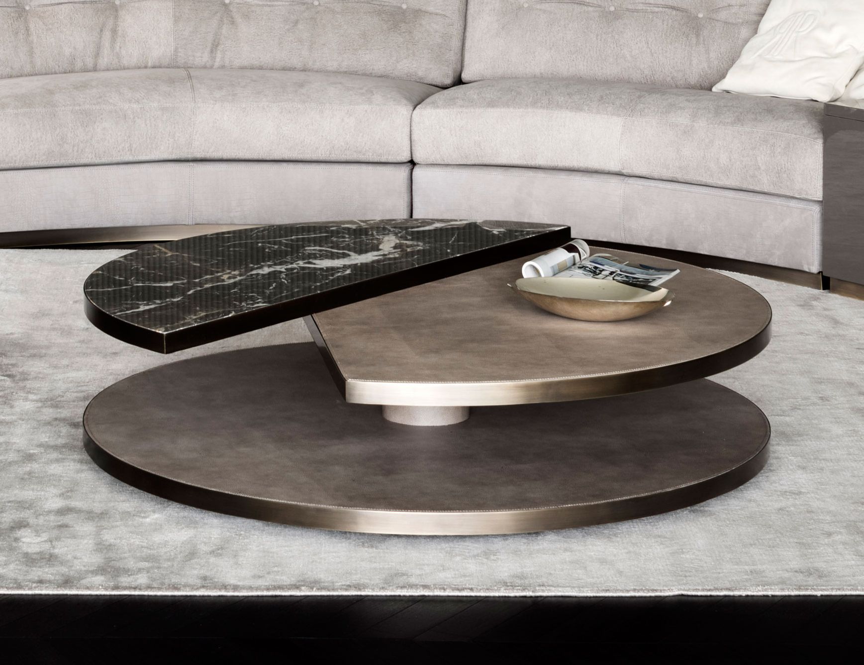 Fashionable Nella Vetrina Rugiano Moon Upholstered Leather With Marble For Marble And White Coffee Tables (View 18 of 20)