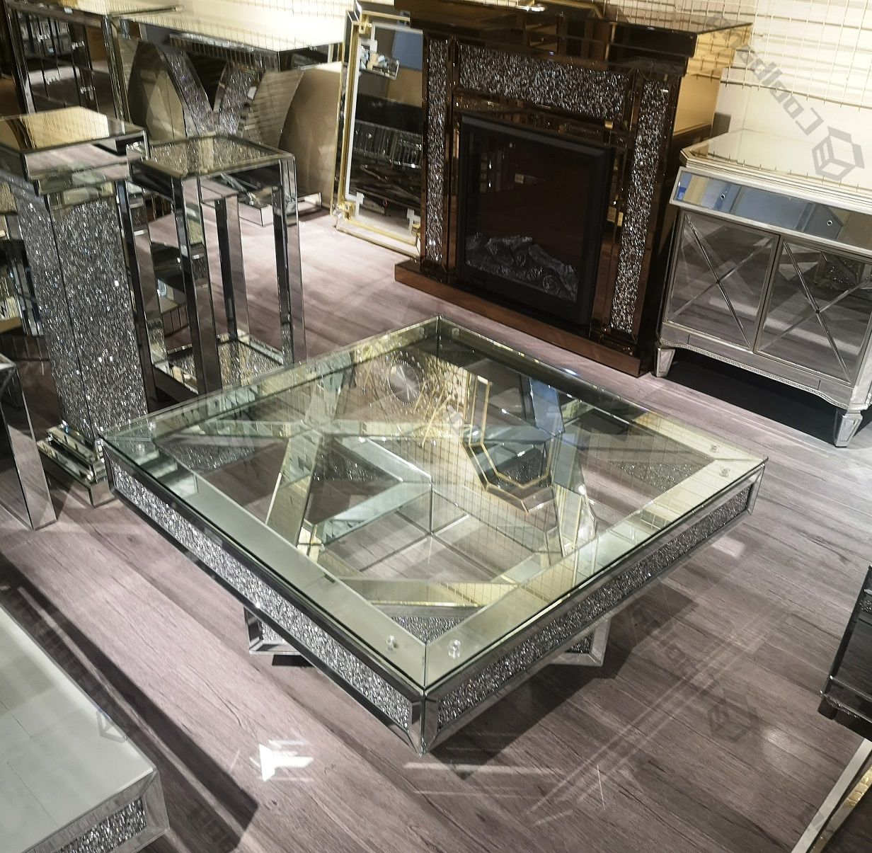 Latest Mirrored Modern Coffee Tables Throughout Modern Luxury Sparkle Crushed Glass Diamond Coffee Table (View 6 of 20)