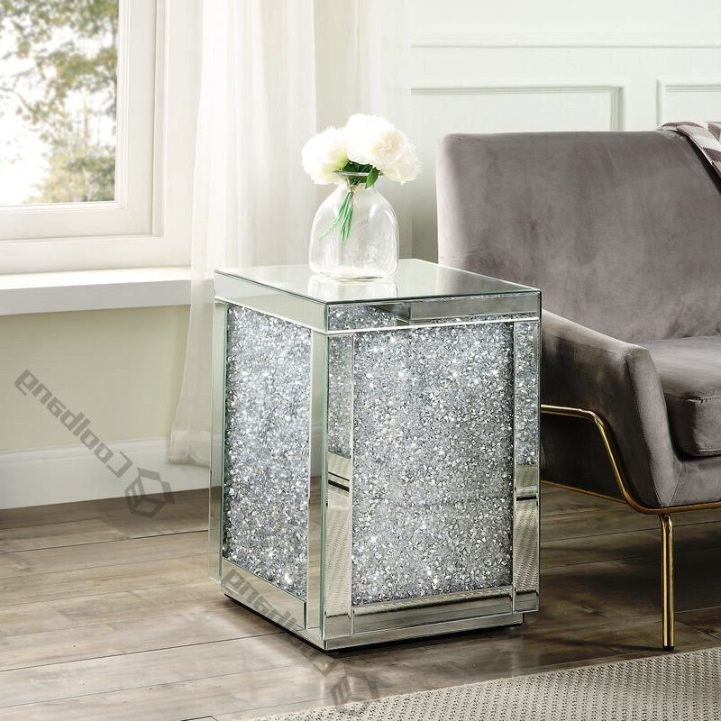 Most Popular Gold And Mirror Modern Cube End Tables With Regard To Living Room Crushed Diamond Mirrored Side Table End Table (View 18 of 20)