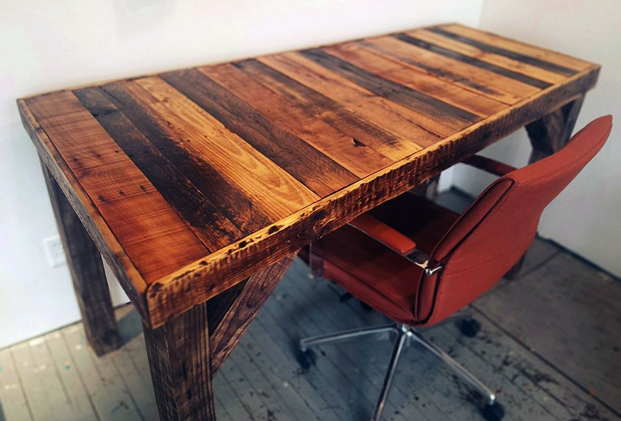 33 Stunning Reclaimed Wood Desks In Trendy Reclaimed Barnwood Wood Writing Desks (View 6 of 15)