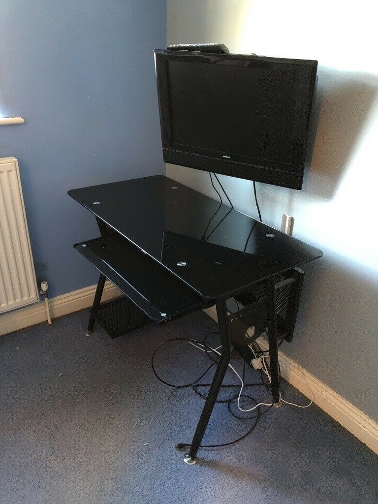 Black Metal Gaming Desks Pertaining To Well Known Black Metal & Glass Computer Desk (View 7 of 15)