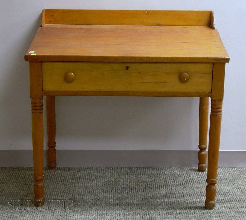 Distressed Pine Lift Top Desks Intended For Widely Used Country Pine Slant Top Schoolmaster's Desk With Drawer (View 5 of 15)