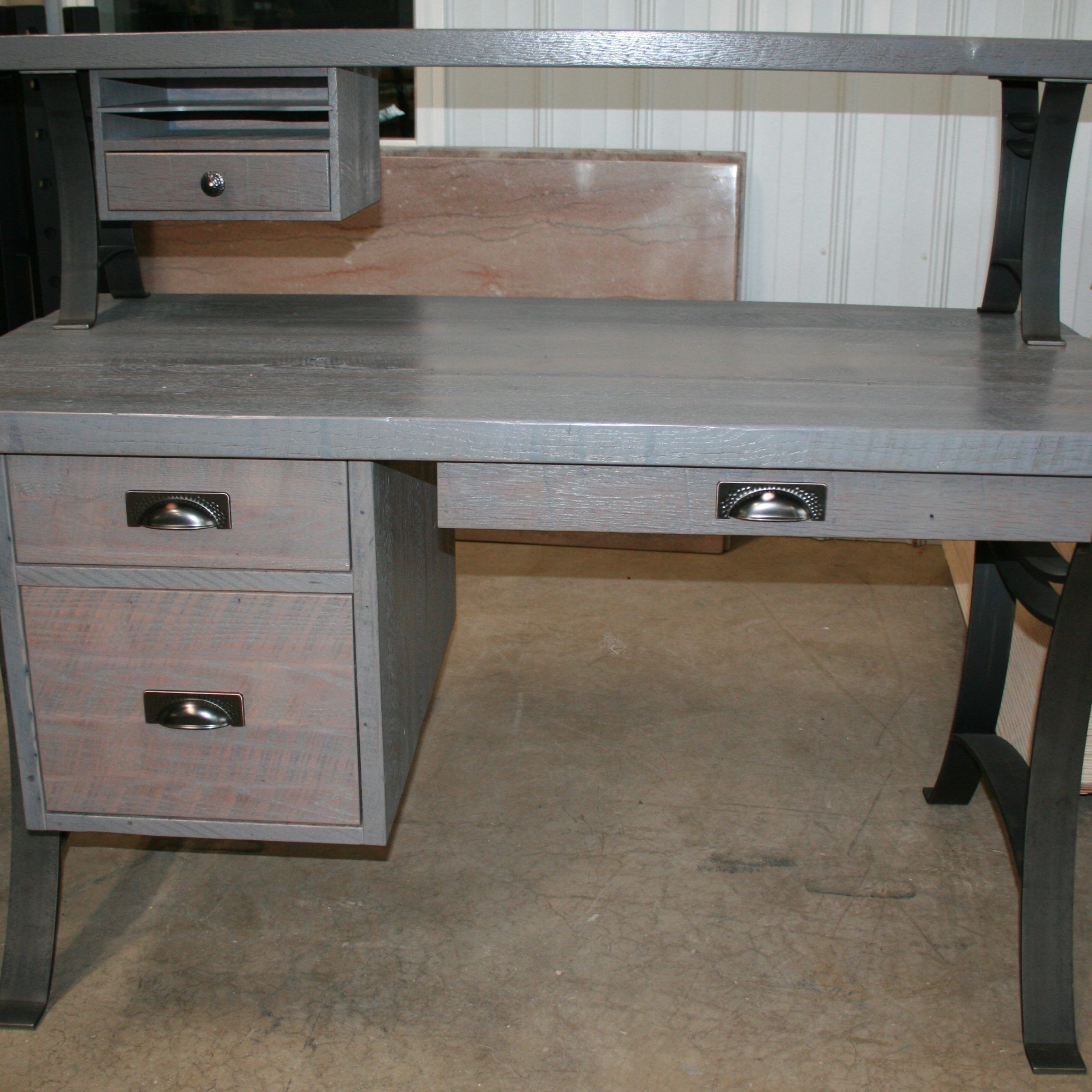 Reclaimed Barnwood Writing Desks Inside Most Popular Amish Reclaimed Barnwood Desk (View 8 of 15)