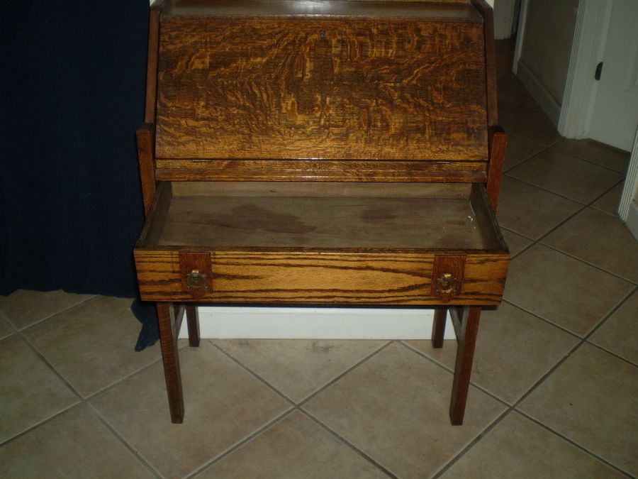 Reclaimed Oak Leaning Writing Desks For Recent Antique Tiger Oak Writing Desk (View 12 of 15)
