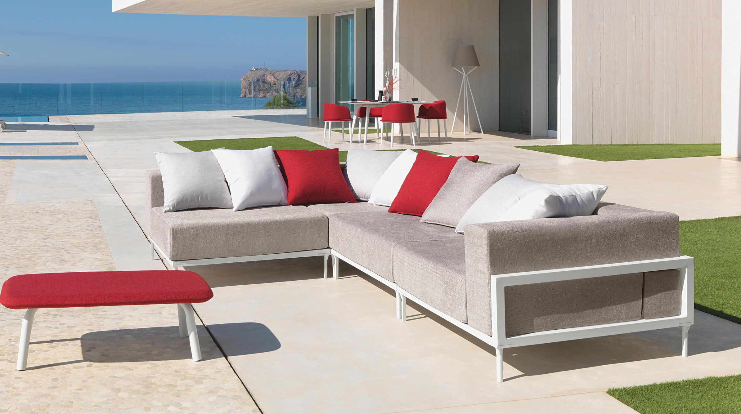 2019 Modular Outdoor Arm Chairs For Zapropos Aluminum Modular Sofa – Couture Outdoor (View 2 of 15)