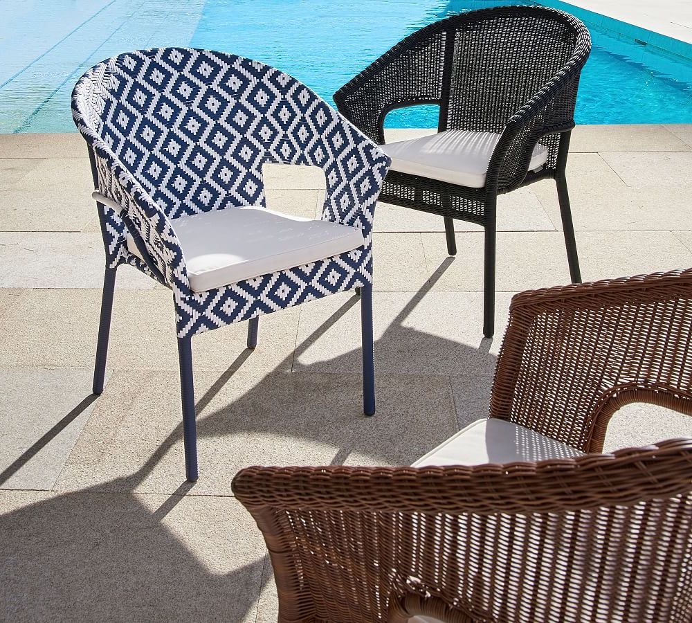 Dining In Favorite Stacking Outdoor Armchairs Sets (View 3 of 15)