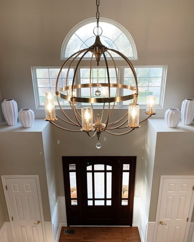 Natural Brass Foyer Lantern Chandeliers Regarding Well Known Choosing The Perfect Lighting For The Foyer (View 9 of 15)