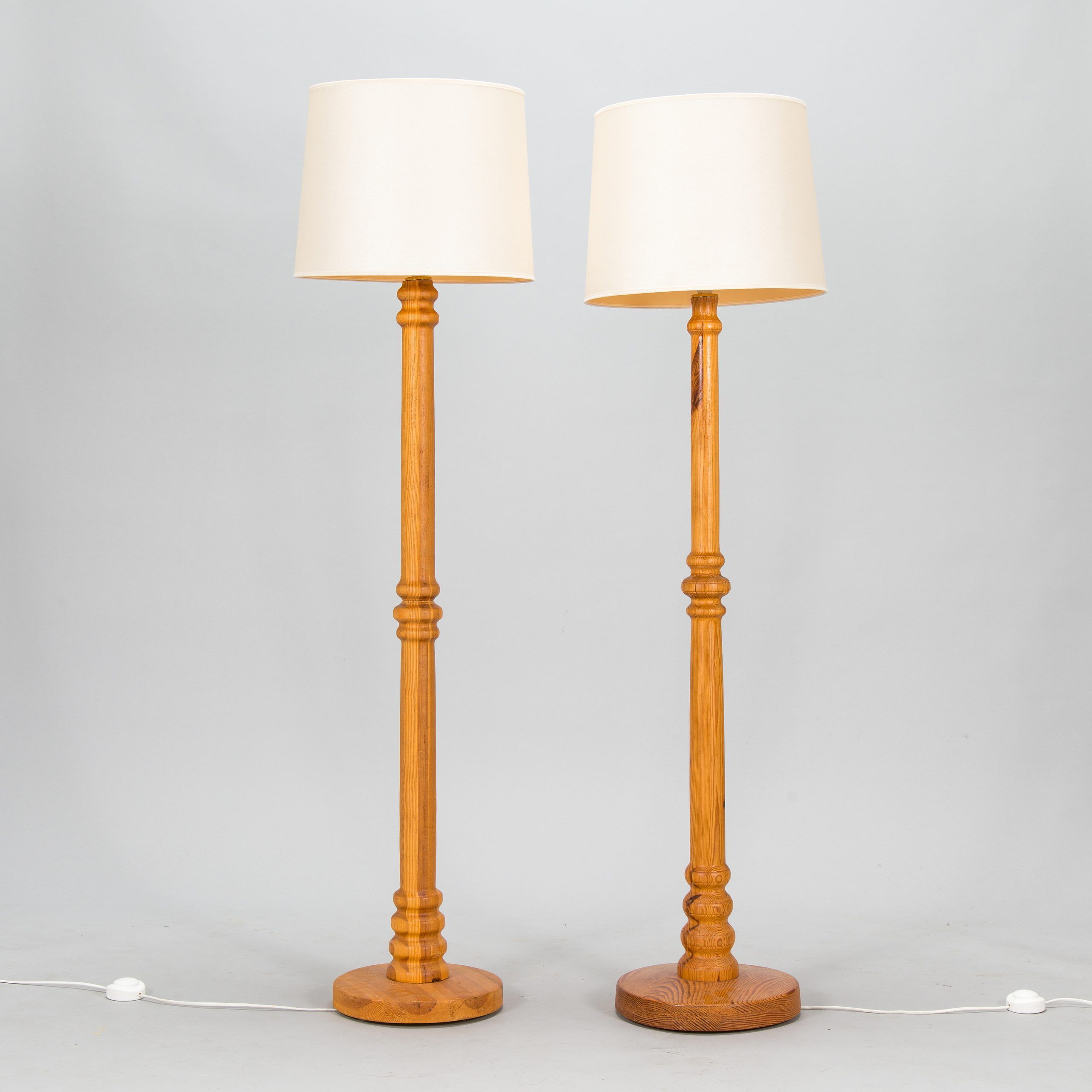 Pine Wood Floor Lamps With Fashionable Two 1960/70s Pine Wood Floor Lamps (View 7 of 15)