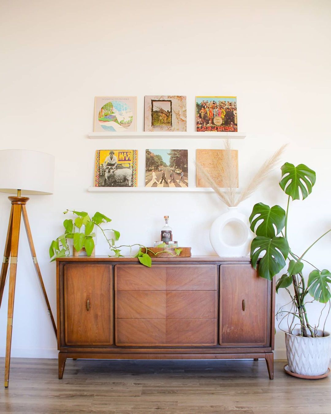 Credenzas For Living Room Inside Favorite What Is A Credenza? (View 10 of 15)