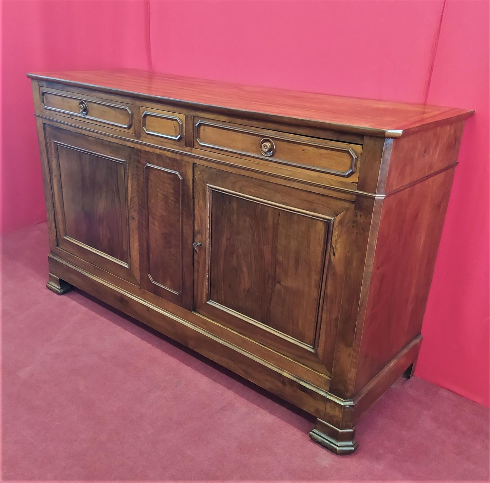 Well Known Large Two Door Sideboard – Rasolo Antichità With Regard To Antique Storage Sideboards With Doors (Photo 1 of 15)